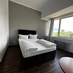 Отель Ootel.com 3*