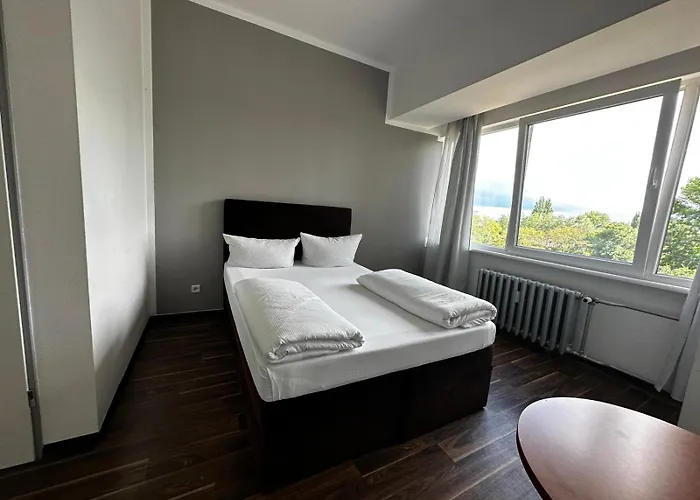 فندق Ootel.com 3*