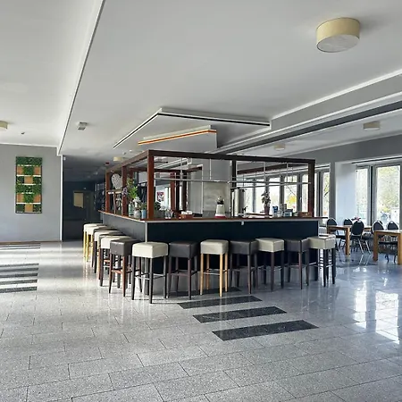 Ootel.com Hotel 3*