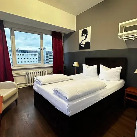 Ootel.com 3* Berlín