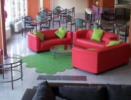 Hotel Ootel.com 3*