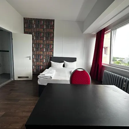 Hotel Ootel.com 3*