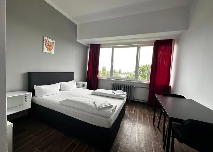 Hotel Ootel.com 3*